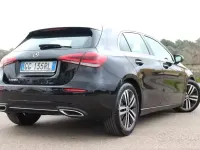 Usata Mercedes A180 116 CV (85 kW) 2021 Nero Berlina