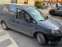 Begagnad VW Caddy 102 HK (75 kW) 2015 Grå Minibuss