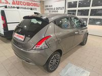 Usata Lancia Ypsilon S 69 CV (50 kW) 2024 Grigio Utilitaria