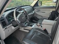 Usata Jeep Cherokee 200 CV (147 kW) 2010 Grigio SUV
