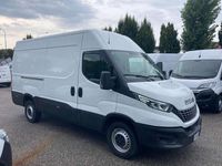 Usata Iveco Daily 136 CV (100 kW) 2020 Bianco Furgone
