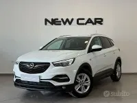 Usata Opel Grandland X Edition 120 CV (88 kW) 2018 Bianco SUV