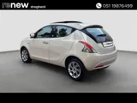 Usata Lancia Ypsilon Gold 69 CV (50 kW) 2015 Utilitaria