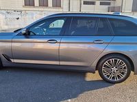 Usata BMW 520 Sport Line 190 CV (139 kW) 2017 Grigio Station wagon
