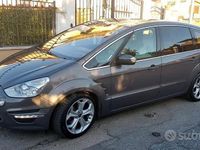Usata Ford S-MAX S 2012 Grigio Monovolume
