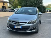 Usata Opel Astra 110 CV (80 kW) 2014 Grigio Station wagon