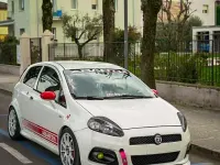 Usata Abarth Grande Punto 155 CV (114 kW) 2007 Bianco Utilitaria
