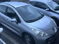 Usata Peugeot 207 73 CV (53 kW) 2009 Berlina
