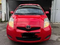 Usata Toyota Yaris 69 CV (50 kW) 2011 Rosso Berlina