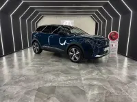 Usata Peugeot 3008 Allure 131 CV (96 kW) 2022 Blu/azzurro SUV