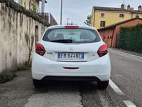 Usata Peugeot 208 Allure 75 CV (55 kW) 2018 Utilitaria
