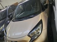 Usata Toyota Aygo X Trend 72 CV (52 kW) 2025 Beige SUV