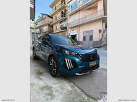 Usata Peugeot 2008 Allure 102 CV (75 kW) 2025 Blu/azzurro SUV