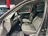 Usata Dacia Duster Lauréate 110 CV (80 kW) 2011 Nero SUV