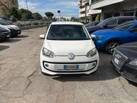 Usata VW up! Move 68 CV (50 kW) 2013 Bianco Utilitaria