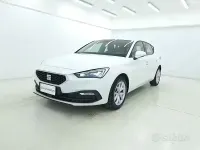 Usata Seat Leon Style 150 CV (110 kW) 2022 Bianco Berlina