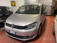 Usata VW Touran Comfortline 104 CV (76 kW) 2010 Grigio Monovolume