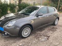 Usata Alfa Romeo Giulietta Impression 105 CV (77 kW) 2014 Argento Berlina