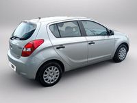 Usata Hyundai i20 Comfort 115 CV (84 kW) 2011 Argento Berlina