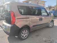Usata Fiat Doblò 95 CV (69 kW) 2017 Marrone Monovolume