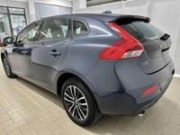 Usata Volvo V40 Plus 120 CV (88 kW) 2019 Blu Station wagon