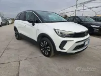 Usata Opel Crossland Elegance 131 CV (96 kW) 2024 Grigio SUV