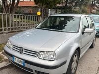 Usata VW Golf IV 101 CV (74 kW) 2000 Grigio Utilitaria