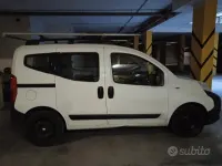 Usata Peugeot Bipper 75 CV (55 kW) 2011 Bianco Monovolume