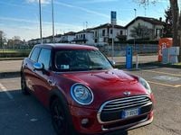 Usata Mini ONE 102 CV (75 kW) 2015 Rosso Utilitaria