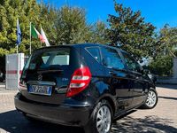 Usata Mercedes A180 109 CV (80 kW) 2009 Berlina