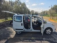 Usata Fiat Qubo Trekking 80 CV (58 kW) 2018 Bianco Monovolume