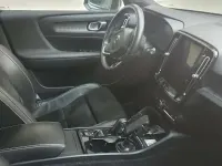 Usata Volvo XC40 R-Design 190 CV (139 kW) 2019 Grigio SUV