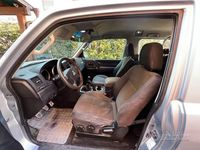 Usata Mitsubishi Pajero 160 CV (117 kW) 2008 Grigio SUV