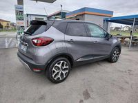Usata Renault Captur Intens 90 CV (66 kW) 2018 Grigio SUV