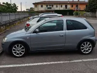 Usata Opel Corsa 90 CV (66 kW) 2006 Grigio Utilitaria