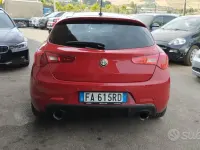 Usata Alfa Romeo Giulietta Quadrifoglio 240 CV (176 kW) 2015 Rosso Utilitaria