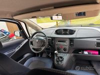 Usata Lancia Musa 90 CV (66 kW) 2010 Nero Monovolume