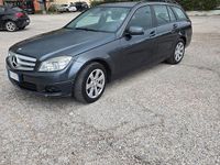 Usata Mercedes C220 Classic 135 CV (99 kW) 2009 Grigio Station wagon
