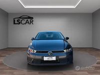 Usata VW Polo Life 95 CV (69 kW) 2023 Grigio Utilitaria
