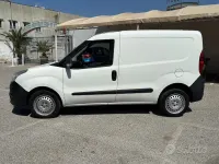 Usata Opel Combo 120 CV (88 kW) 2012 Bianco Monovolume