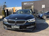 Usata BMW 520 Luxury Line 190 CV (139 kW) 2017 Nero Station wagon