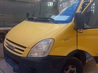 Usata Iveco Daily 116 CV (85 kW) 2007 Giallo Furgone