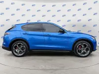 Usata Alfa Romeo Stelvio Veloce 209 CV (153 kW) 2025 Blu/azzurro SUV