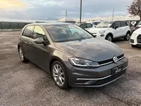 Usata VW Golf VII Highline 116 CV (85 kW) 2019 Argento Berlina