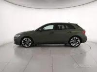 Usata Audi A3 S-Line 150 CV (110 kW) 2025 Verde district metallizzato Berlina