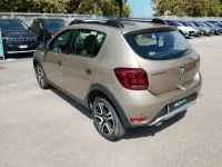 Usata Dacia Logan Comfort 90 CV (66 kW) 2018 Grigio Berlina
