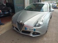 Usata Alfa Romeo Giulietta Distinctive 170 CV (125 kW) 2011 Grigio Utilitaria