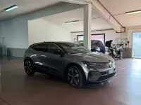 Usata Renault Megane E-Tech Techno 55 kW (75 CV) 2023 Grigio Station wagon