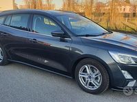 Usata Ford Focus 120 CV (88 kW) 2020 Grigio Station wagon