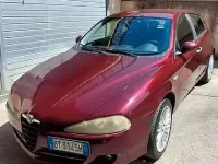 Usata Alfa Romeo 147 120 CV (88 kW) 2008 Rosso Utilitaria